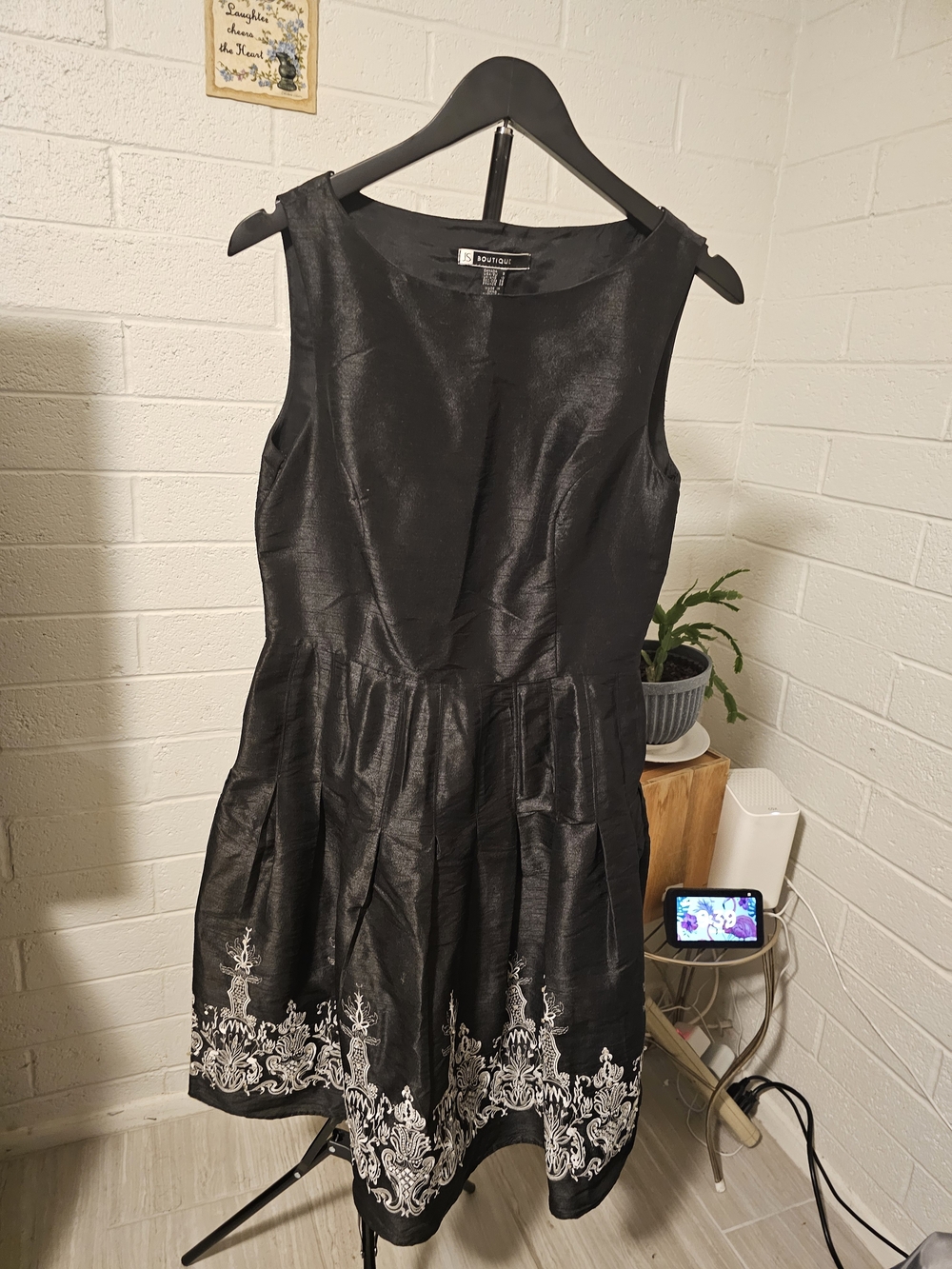 JS Boutique Black Satin Cocktail Dress Embroidered Floral Hem Size 8